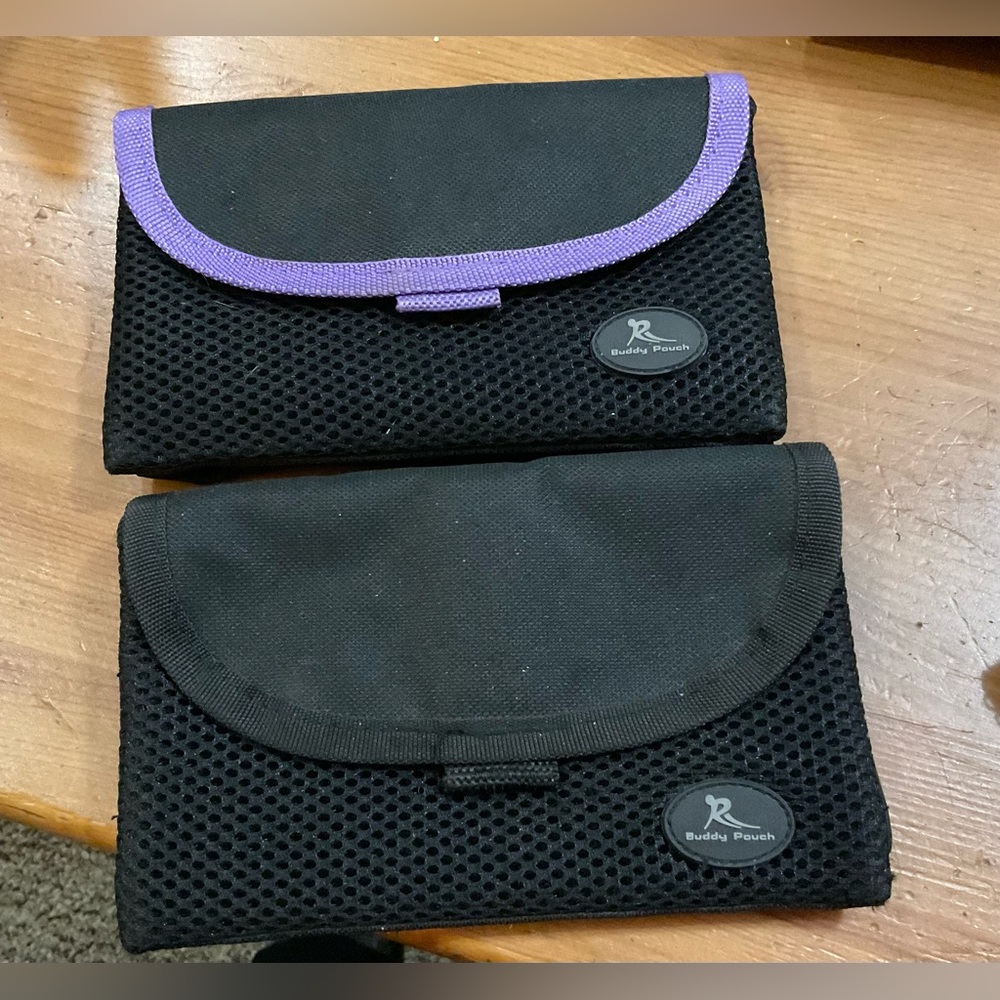 Buddy pouch: set of 2 magnetic brand new has not been worn waist pouches.